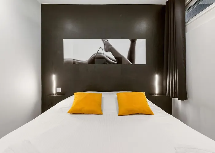 Village Naturiste R4N - Le Lovespa Port Ambonne